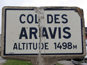 Col des Aravis - original sign