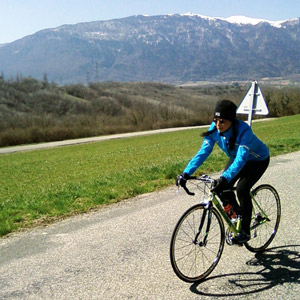 Cycling Geneva with le Salève in the background Cycling Geneva with le Salève in the background